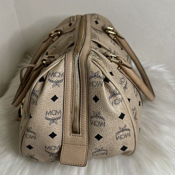 💯Authentic MCM Handbag🍀 - Picture 6 of 15